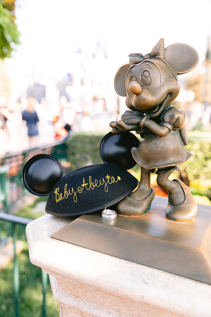 disneyland engagement photos