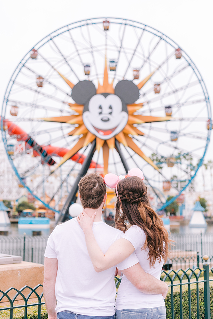 disneyland engagement photos